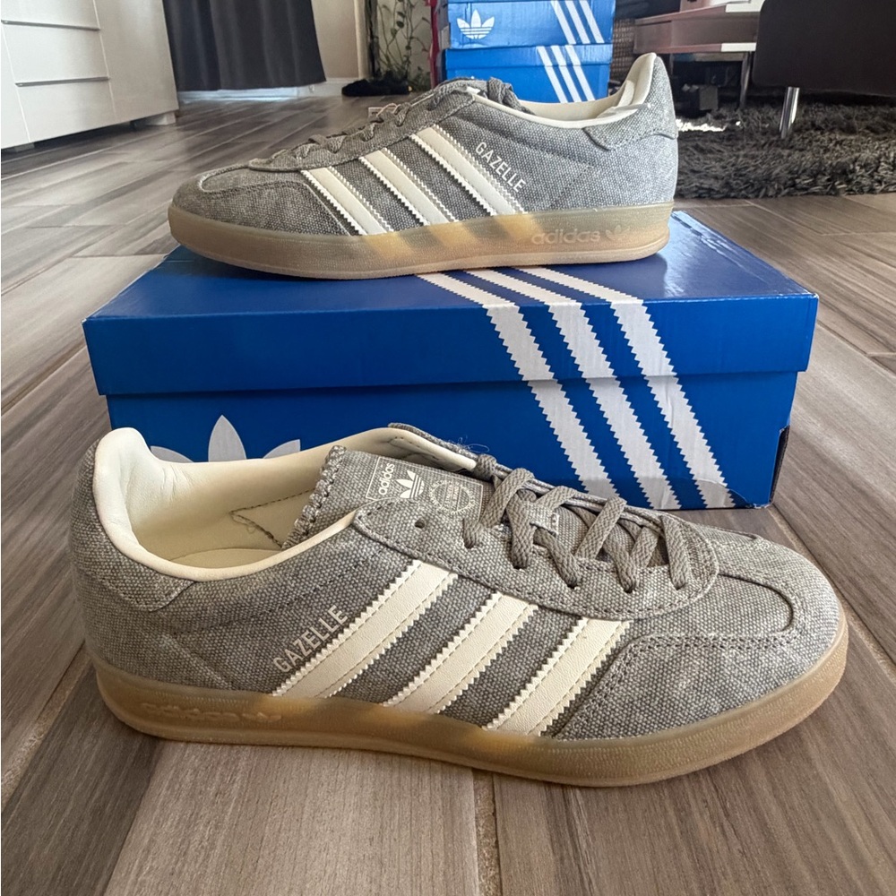 Adidas Women’s Originals Gazelle Indoor Canvas Shoes - Grey White Gum IH7033